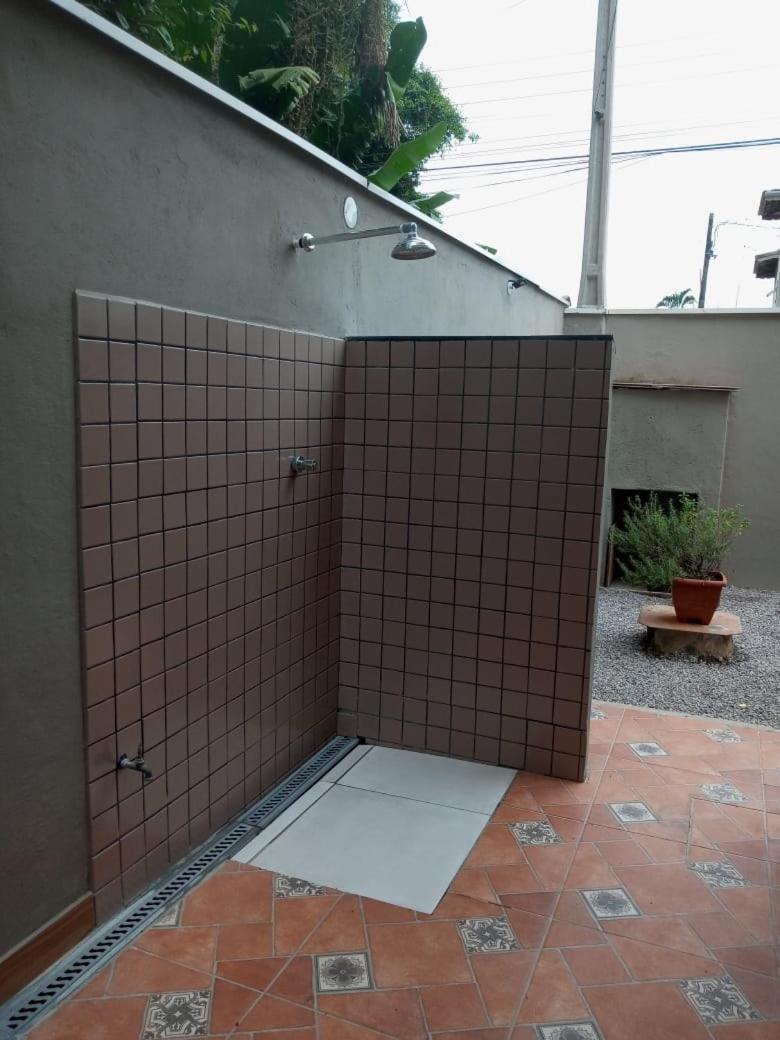 Casa Estilo Minimalista Em Ubatuba Exterior foto
